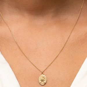 Mejuri Tarot Star Necklace